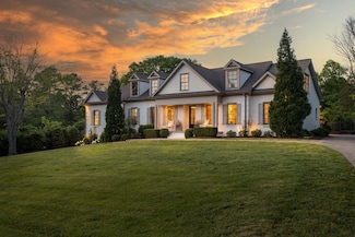 8108 Vaden Dr, Brentwood, TN 37027