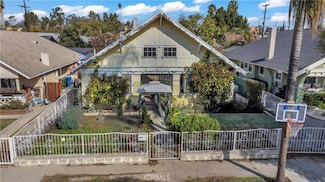 2041 W 29th Place, Los Angeles, CA 90018