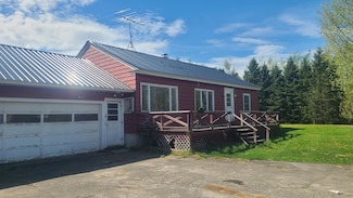 722 North St, Houlton, ME 04730