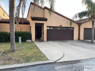 17 Waterfront Dr, Brownsville, TX 78520
