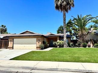 5400 Trabuco Canyon Dr, Bakersfield, CA 93307