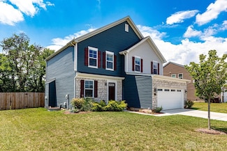 1221 Waterbury Dr, Franklin, OH 45005