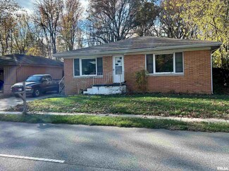 327 N Bruns Ln, Springfield, IL 62702