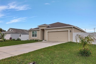 282 SW Fairchild Ave, Port Saint Lucie, FL 34984