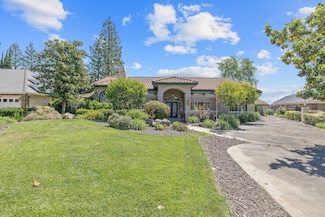 3522 S Bridge St, Visalia, CA 93277