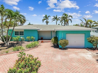 10246 Tarpon Dr, Treasure Island, FL 33706
