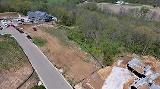 8416 W 175th St, Overland Park, KS 66221