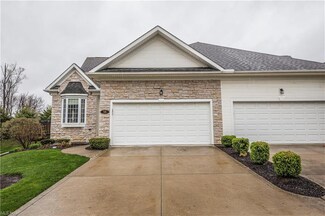 55 Gullybrook Ln Unit 55, Willoughby Hills, OH 44094