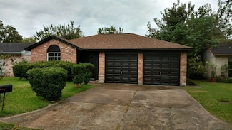 1415 S Circle Park St, Pasadena, TX 77504