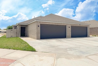 5523 Itasca St, Lubbock, TX 79416