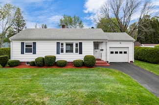 39 Gee St, Athol, MA 01331