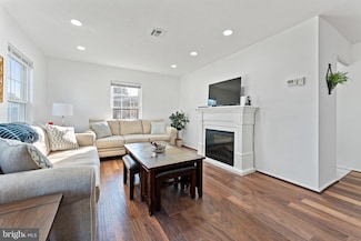 14 Narberth Place, Southampton, NJ 08088