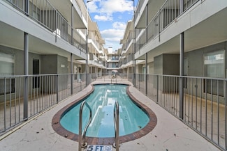 4502 Gaston Ave Unit 215, Dallas, TX 75246