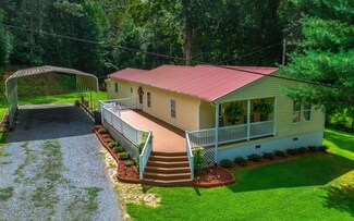 64 Chestnut Rd, McCaysville, GA 30555
