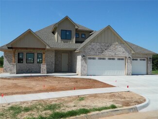 15209 Fountain Creek Ln, Edmond, OK 73013