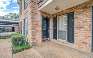 6410 Del Monte Dr Unit 118, Houston, TX 77057