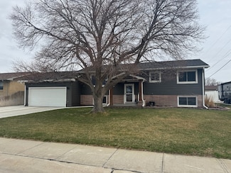 121 N Bare Ave, North Platte, NE 69101