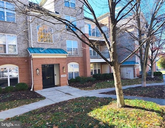 12185 Abington Hall Place Unit 304, Reston, VA 20190