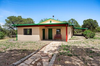 49 Pine Ridge Rd, Sandia Park, NM 87047