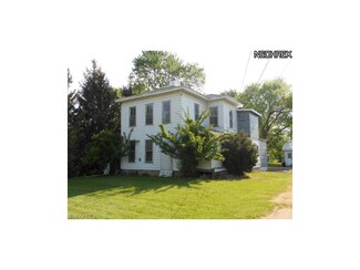 314 N Center St, Lagrange, OH 44050