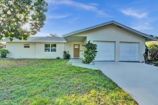 4009 Waverly Dr, West Palm Beach, FL 33407