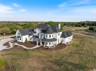 401 Lution Dr, Weatherford, TX 76087