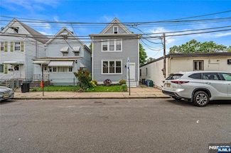 6 Pleasant Ave, Clifton, NJ 07013