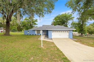 8180 N Duval Dr, Citrus Springs, FL 34434