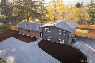 16425 Benson Rd S, Renton, WA 98055