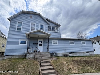 42 Walnut St, Gloversville, NY 12078