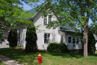 590 S Ira St, Richland Center, WI 53581