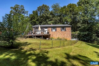 205 Rochelle School Ln, Rochelle, VA 22738