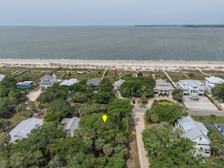 3329 Palmetto Blvd, Edisto Island, SC 29438