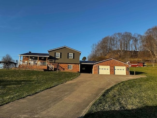 4678 Clarksburg Rd, Buckhannon, WV 26201