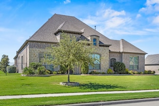 305 Toulouse Ln, Heath, TX 75032
