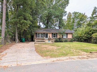 4507 Mckinley Dr, Charlotte, NC 28208