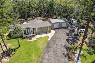 4454 Shell Landing Rd, Vernon, FL 32462
