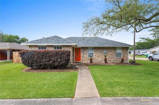 1201 W Crocker St, Sulphur, LA 70663