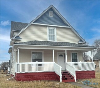 1620 Nevada St, Toledo, OH 43605