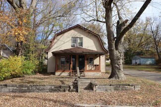 1106 N Jackson St, Bloomington, IN 47404