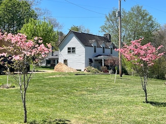 2292 County Road 15 3, Waiteville, WV 24984