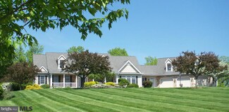720 Rosslyn Rd, Boalsburg, PA 16827
