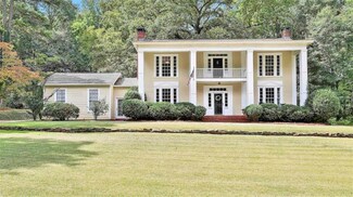 201 Maple Dr, Hogansville, GA 30230