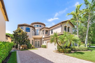 8199 Lost Creek Ln, Delray Beach, FL 33446