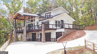 333 Favor, Rabun Gap, GA 30568