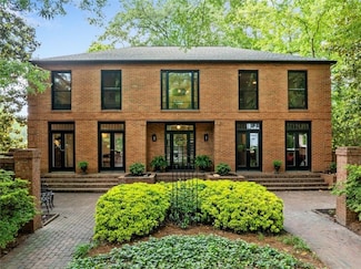4411 Paces Battle NW, Atlanta, GA 30327