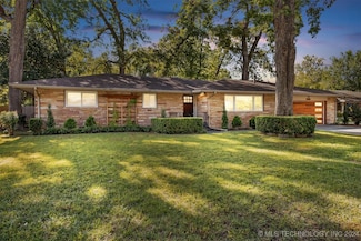 4356 S Trenton Ave, Tulsa, OK 74105