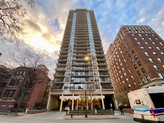 3150 N Sheridan Rd Unit 25D, Chicago, IL 60657