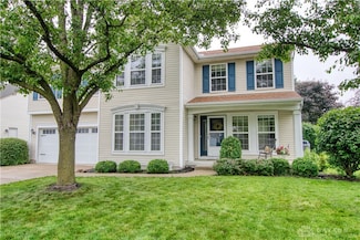 2466 Dewpoint Cir, Fairborn, OH 45324