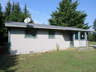 7501 Paradise Trail, Carp Lake, MI 49718